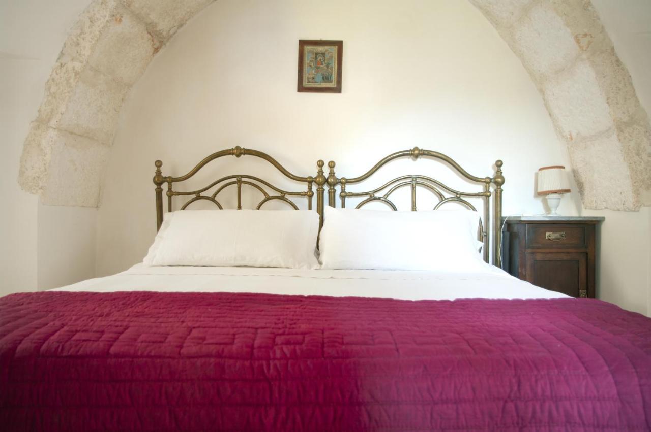 Trulli Sul Vignale In Masseria Santalachicca Martina Franca Bagian luar foto